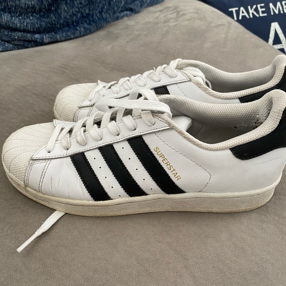 Adidas superstar - Picture 1 of 8